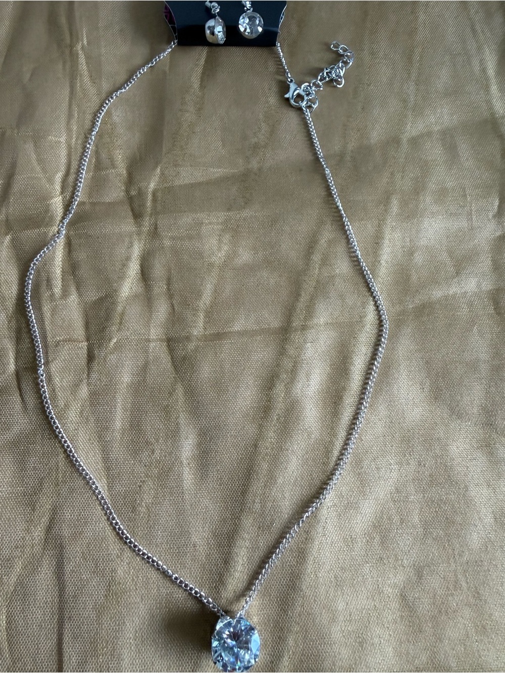 paparazzi Silver Sparkling Round Pendant Necklace